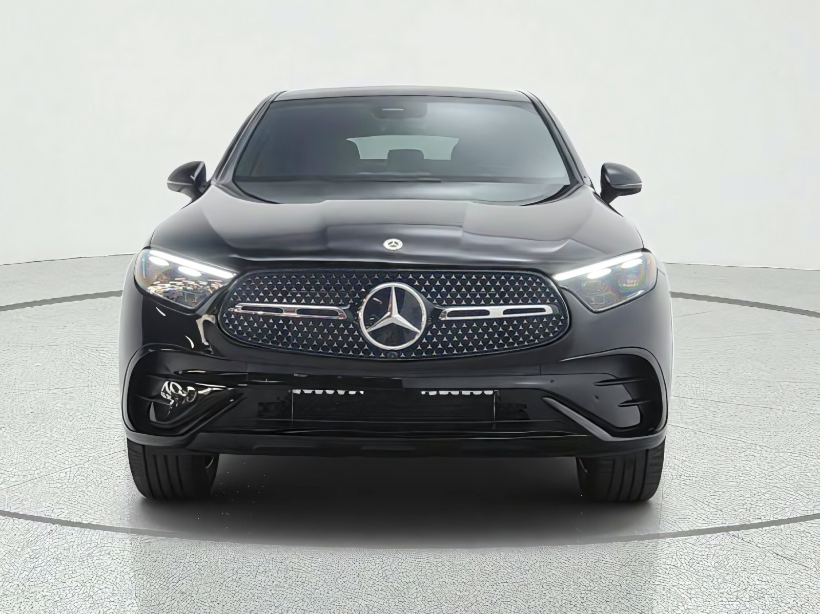 New 2027 Black Mercedes-Benz GLC 300 4MATIC® Coupe image 2
