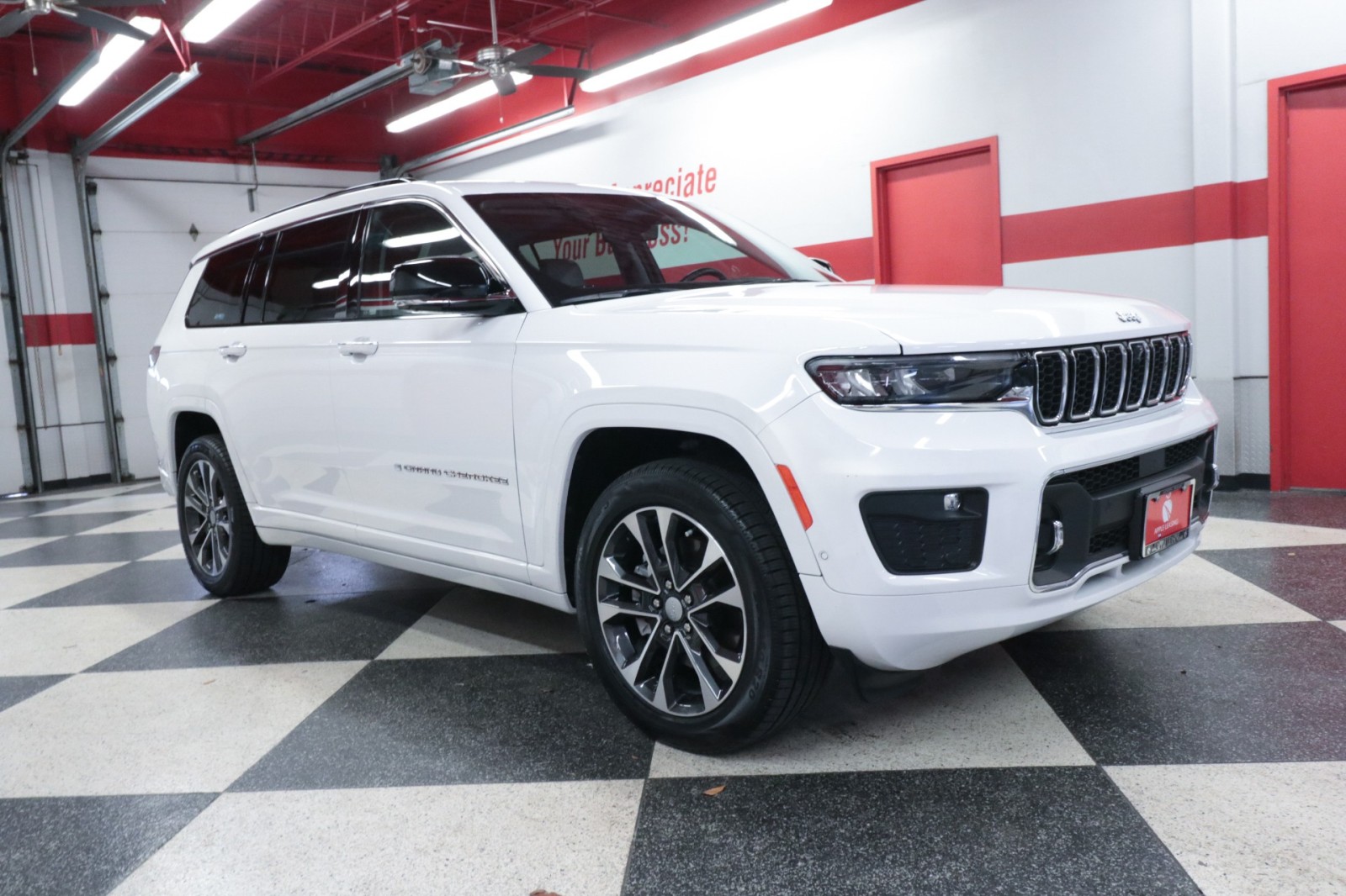 Used Car 2021 Jeep Grand Cherokee L  Overland For Sale Under $30,000 In Austin, Texas