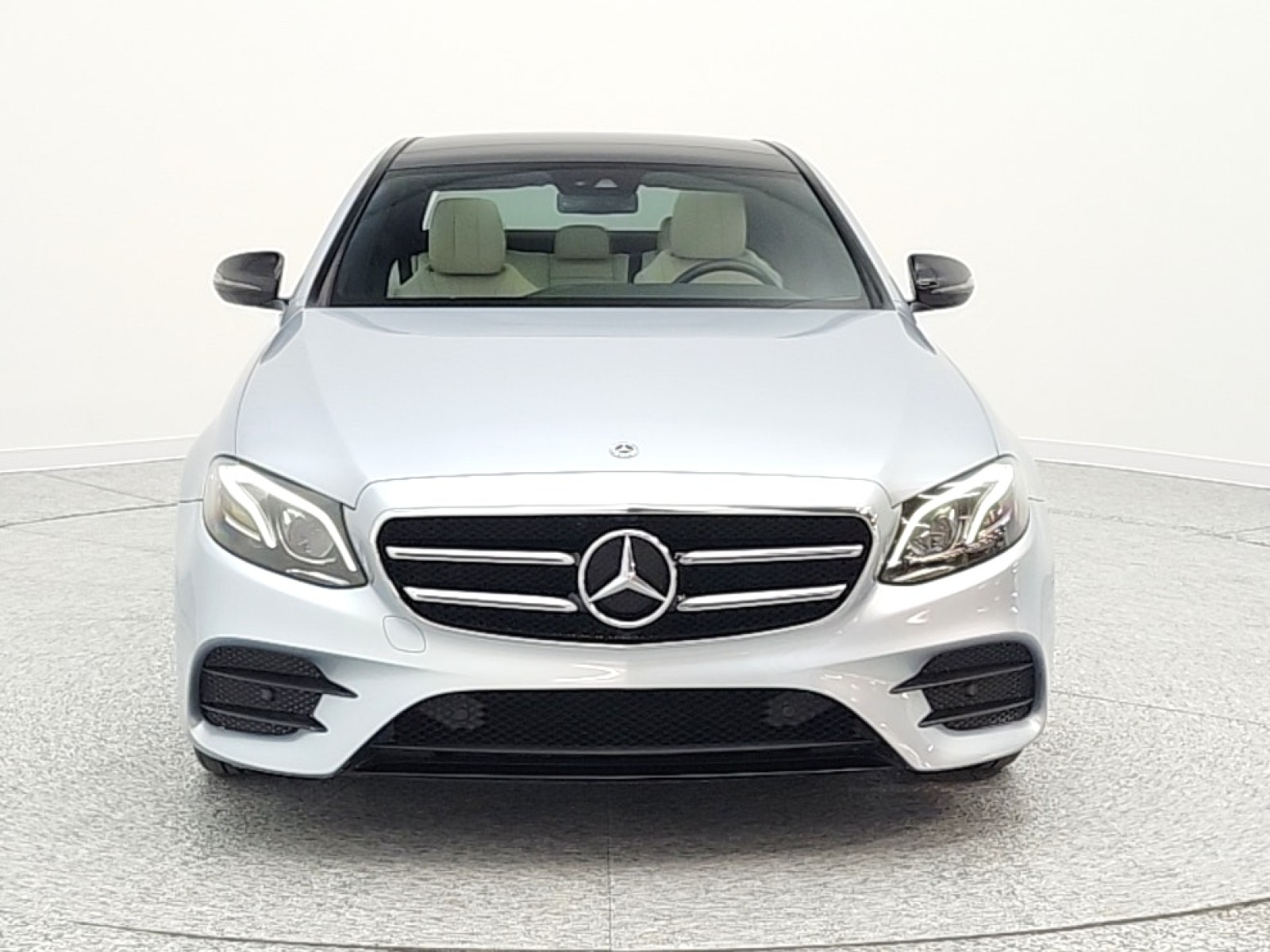 Used 2018 Diamond Silver Metallic Mercedes-Benz E 300 RWD Sedan image 2