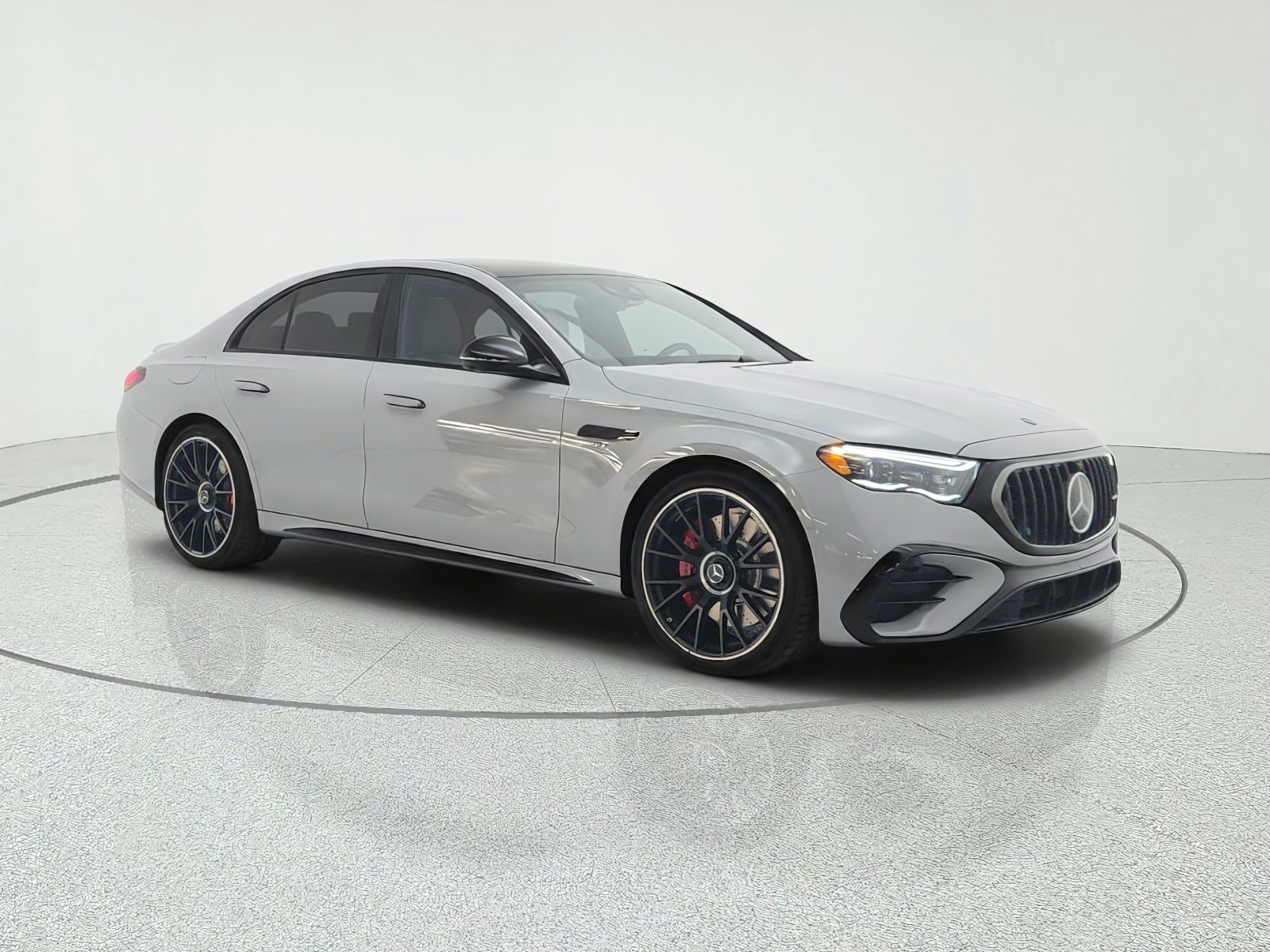 New 2027 MANUFAKTUR Alpine Grey Mercedes-Benz AMG® E 53 Hybrid Sedan image 3