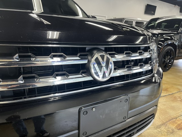 2019 Volkswagen Atlas 3.6L V6 SEL 17