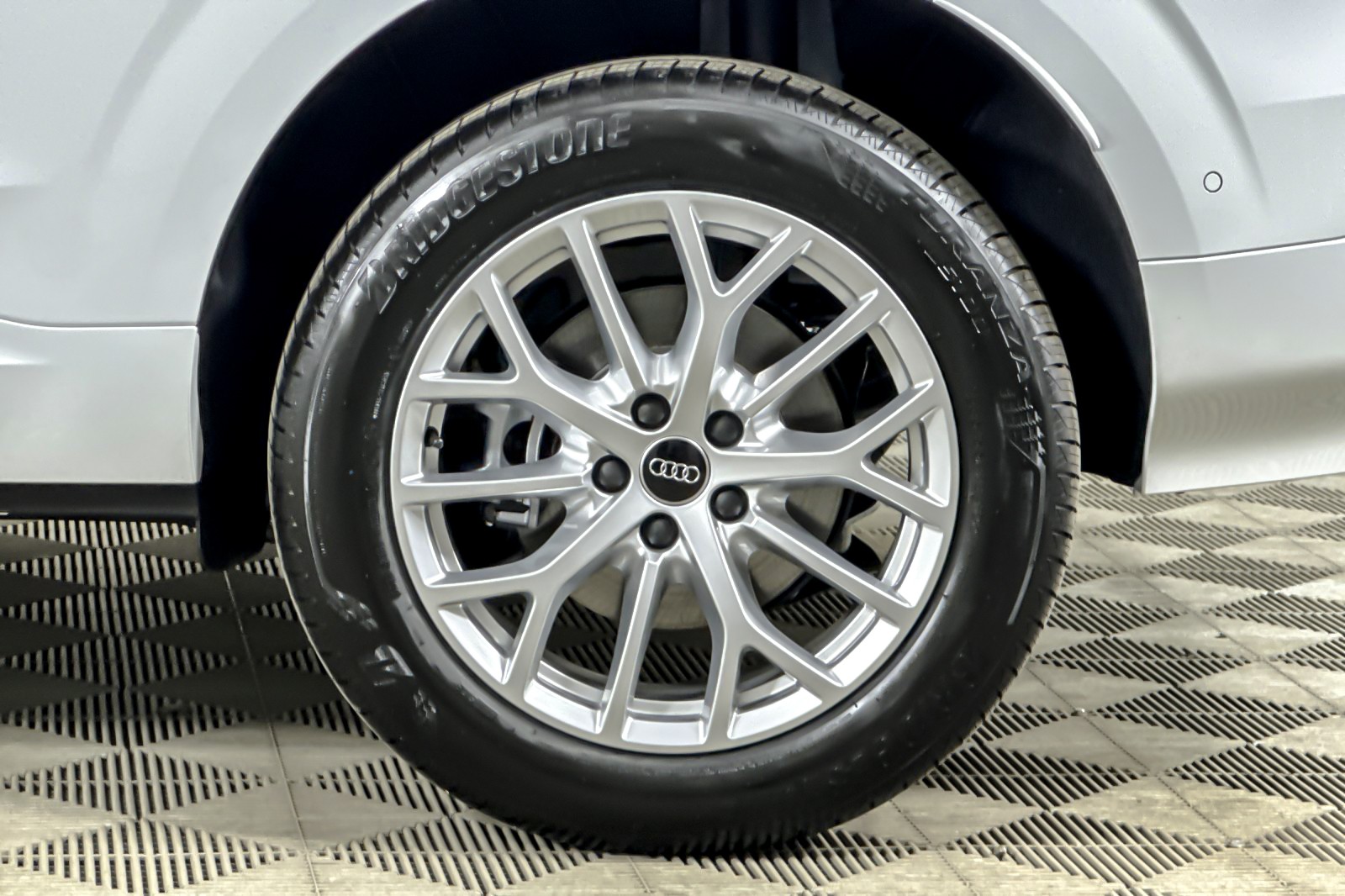 New 2026 Arkona White Audi S line quattro image 23