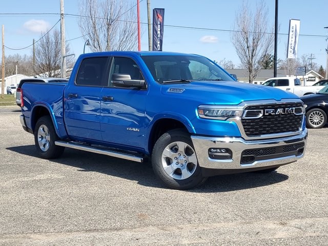 Hydro Blue Pearl Coat 2026 RAM 1500 Big Horn Crew Cab 4WD Pickup Truck Four-Wheel Drive