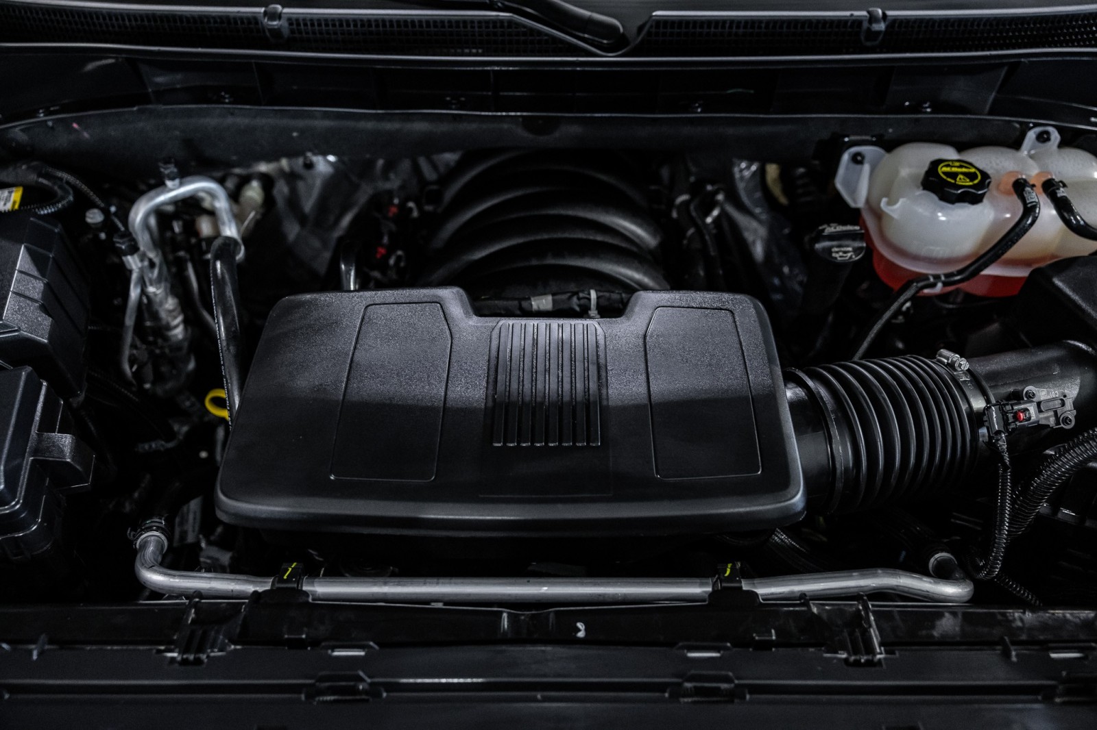 Used Car 2025 Cadillac Escalade  4wd Sport Platinum For Sale Under $130,000 In Boerne, Texas