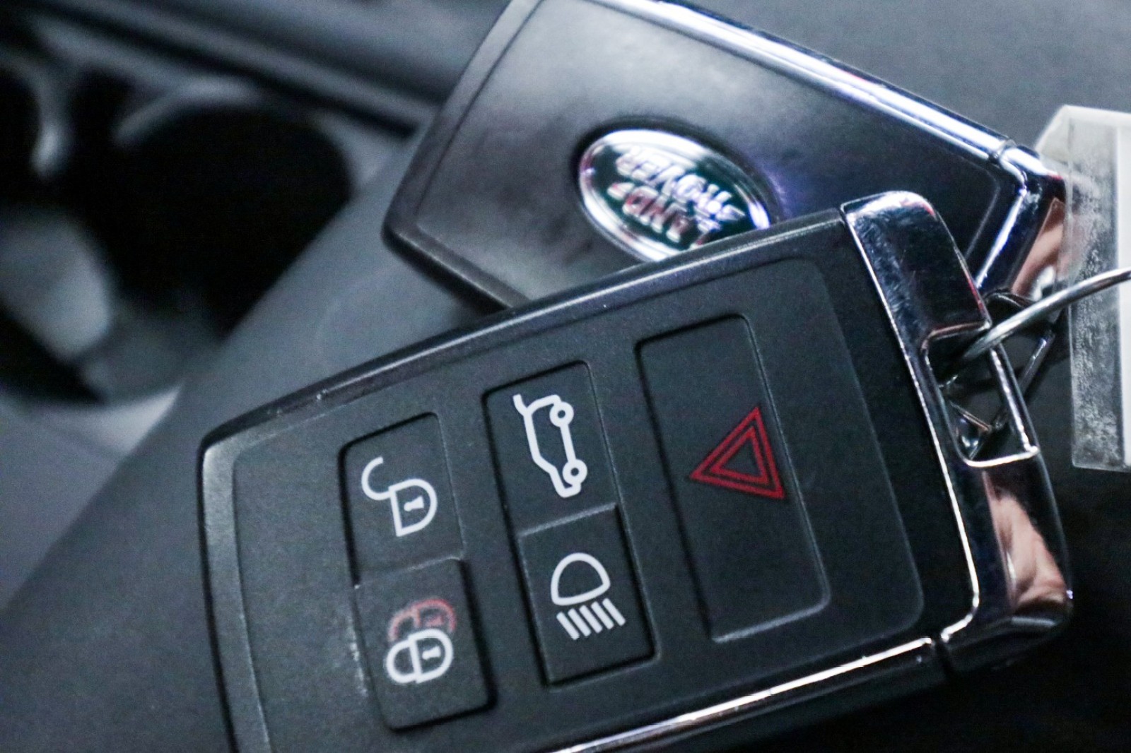 Used Car 2022 Land Rover Discovery  Hse R-dynamic For Sale Under $40,000 In Austin, Texas