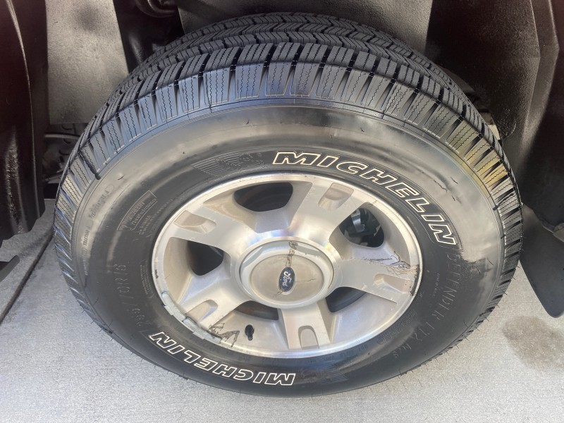 2003 Ford Explorer Sport Trac XLT LOW MILES 59,213 in , 