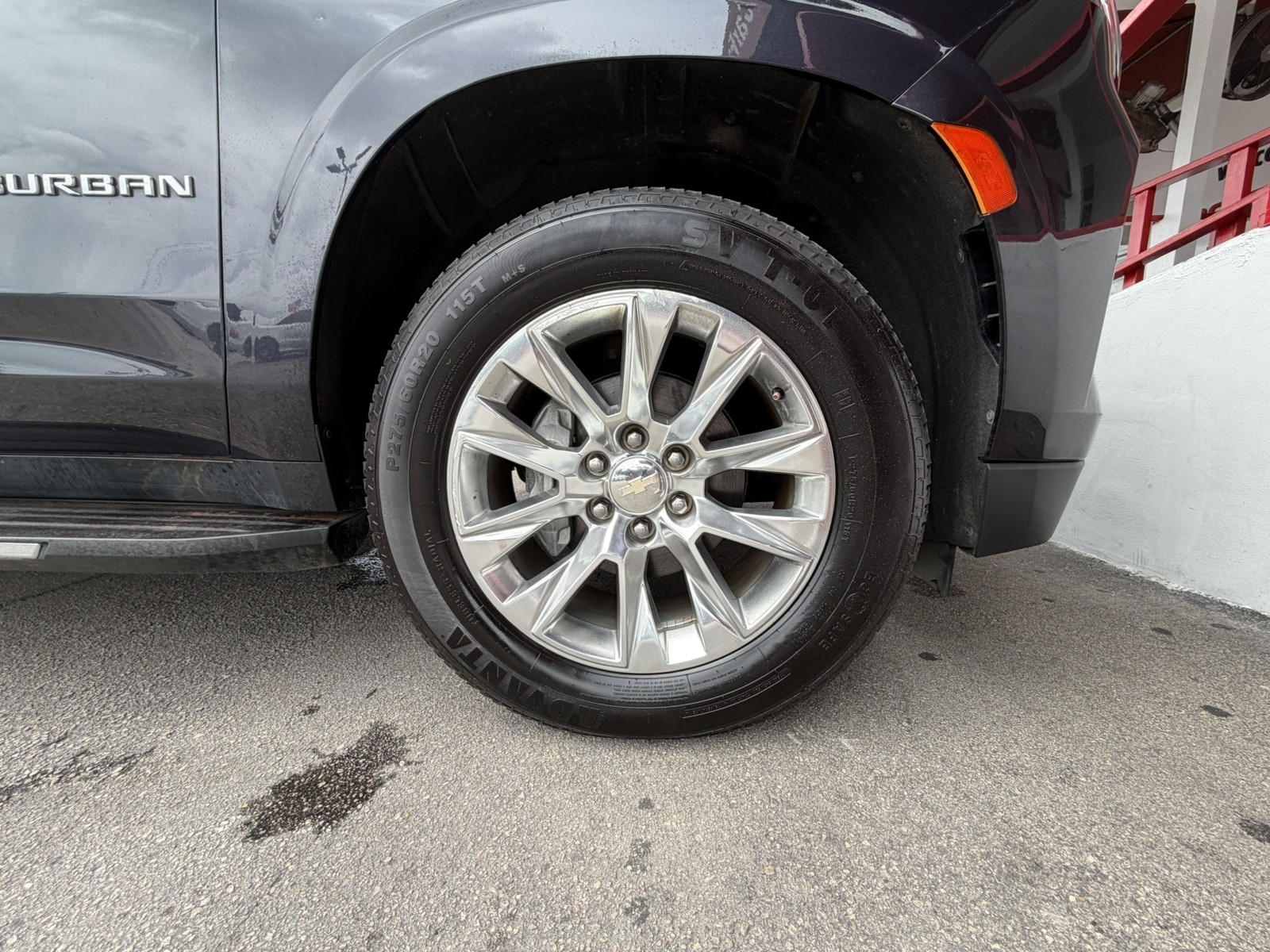 2023 Chevrolet Suburban - $41,977