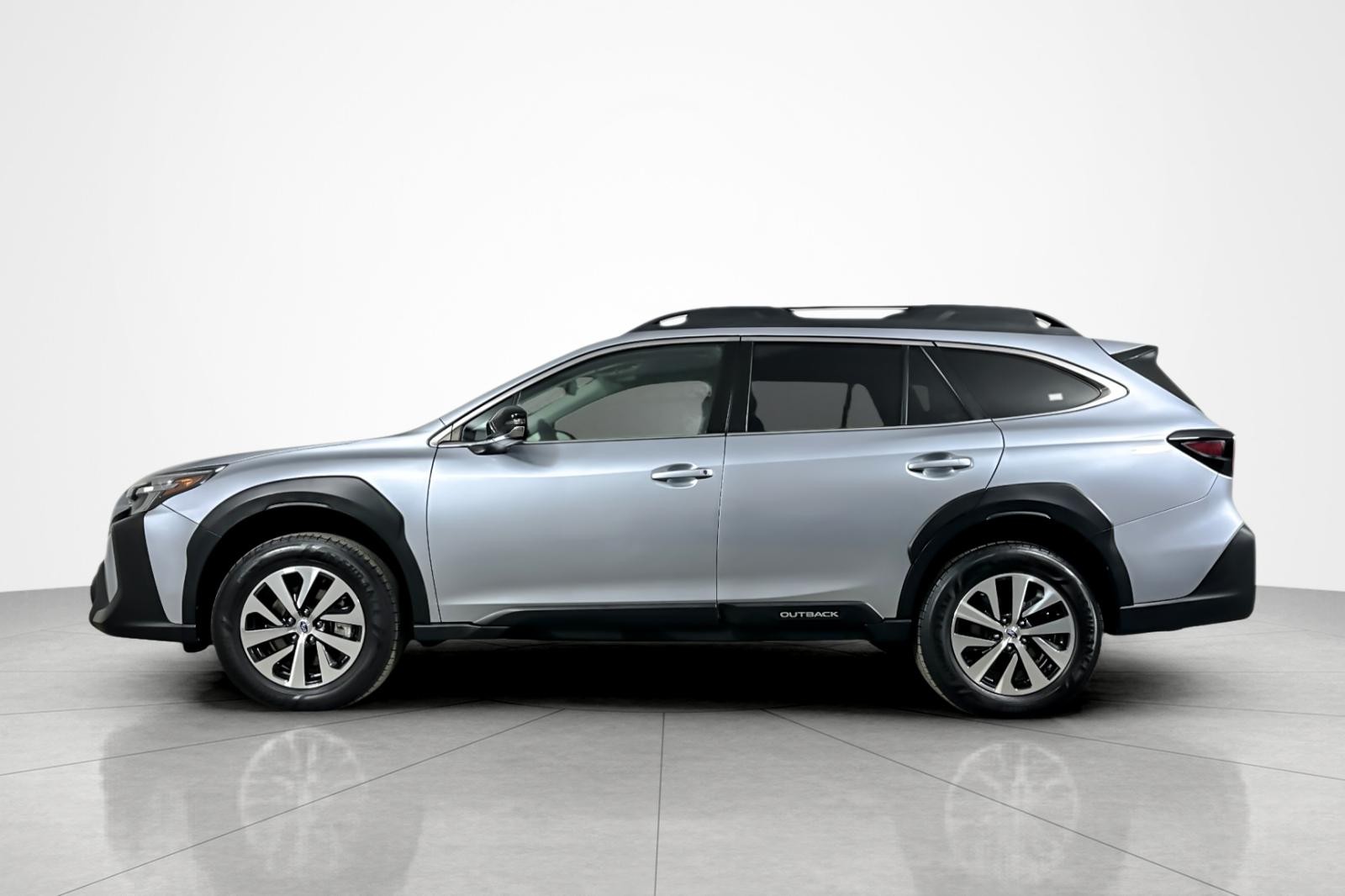 Used 2023 ICE SILVER Subaru Premium CVT image 2