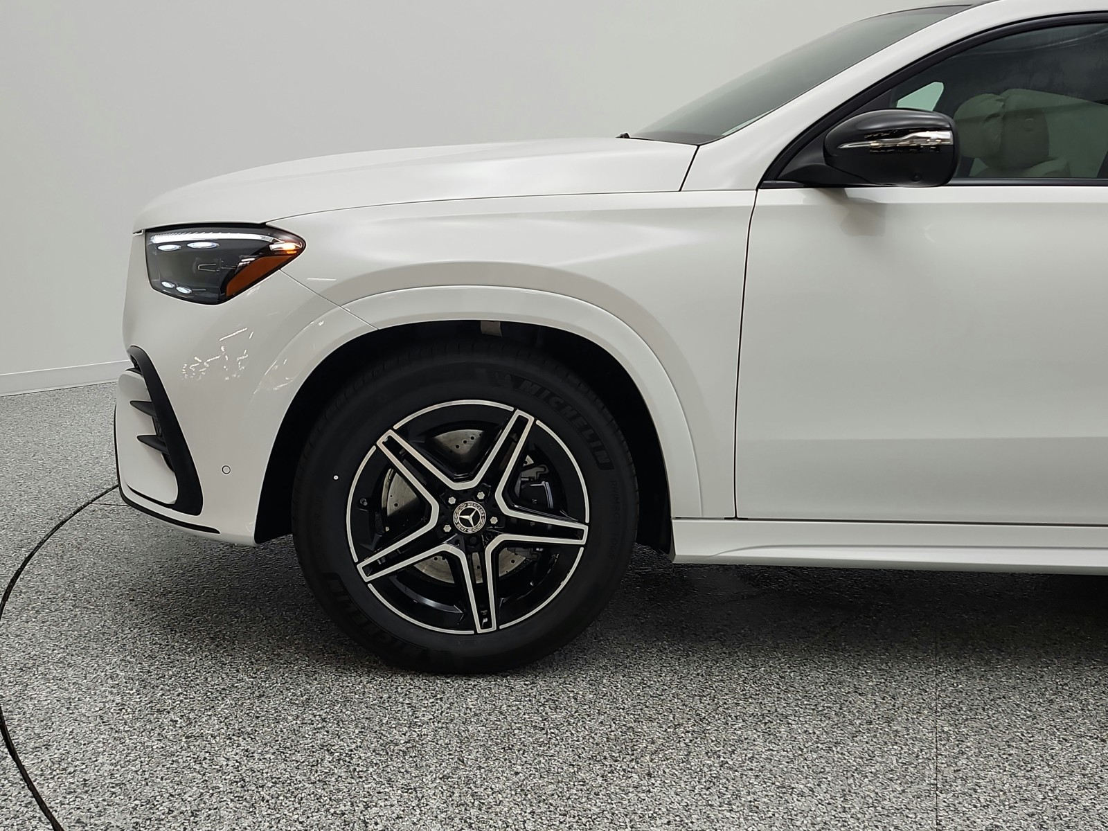 New 2026 MANUFAKTUR MOONLIGHT Mercedes-Benz GLE 450 image 23