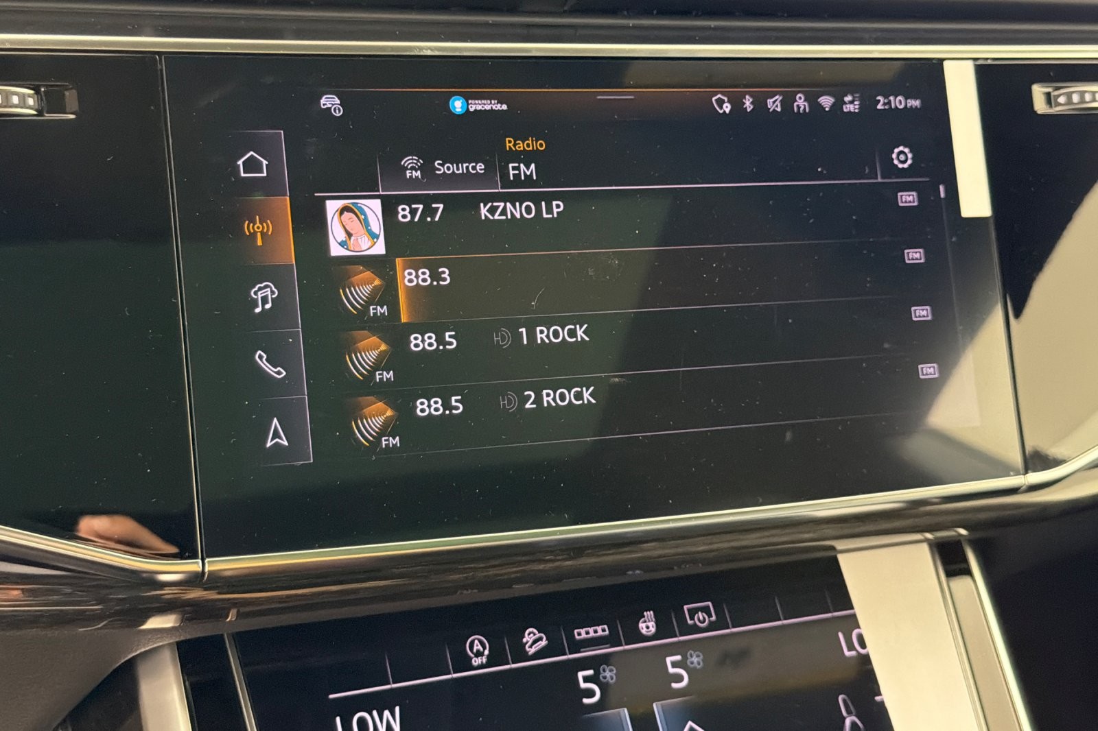 New 2026 Mythos Black Metallic Audi Premium Plus quattro *Ltd Avail* image 17