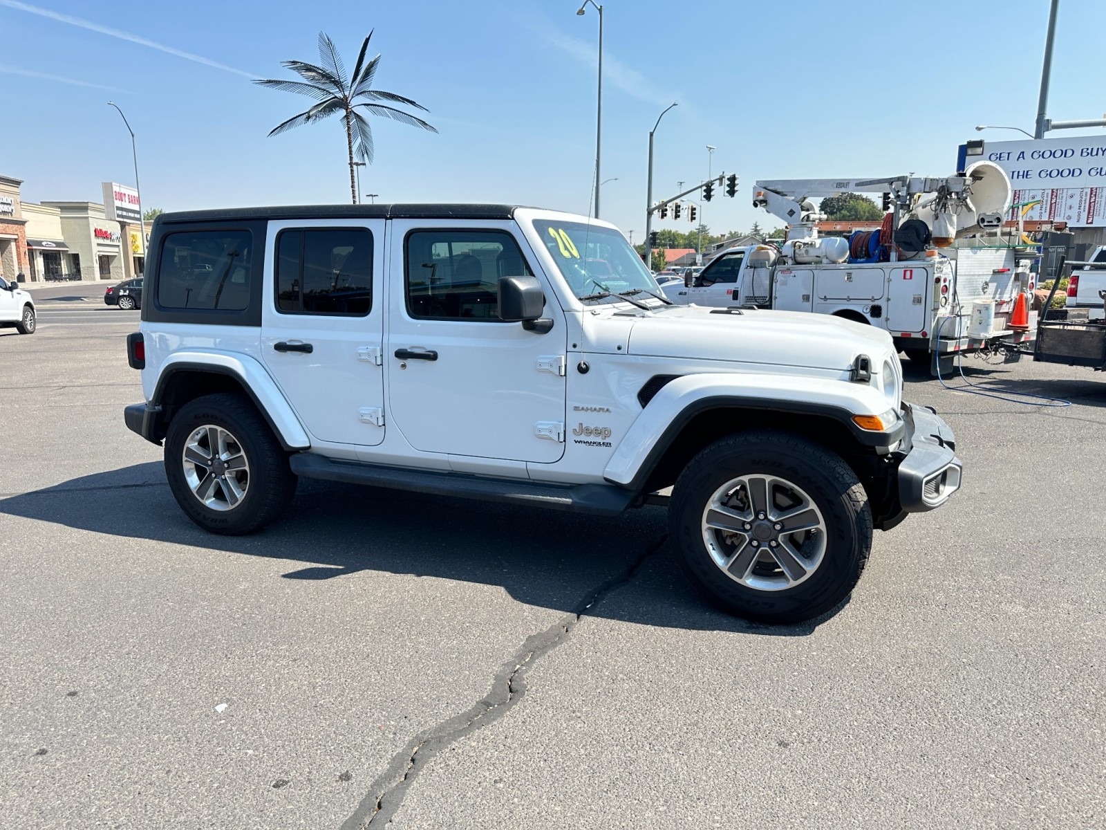 2020 Jeep Wrangler Unlimited Sahara 5