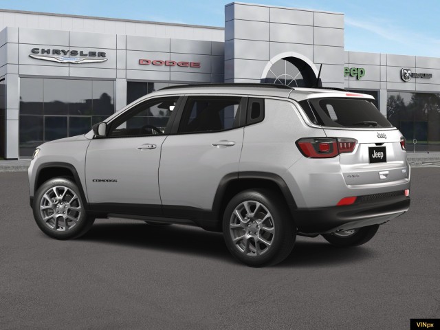 2024 Jeep Compass Latitude Lux 4