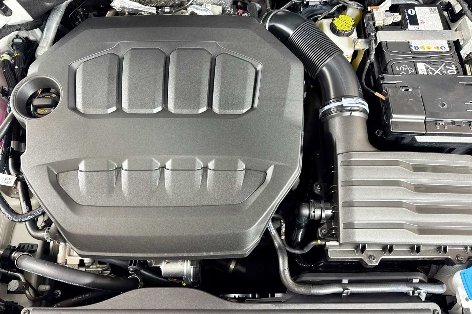 New 2026 Arkona White Audi Premium Plus quattro image 27