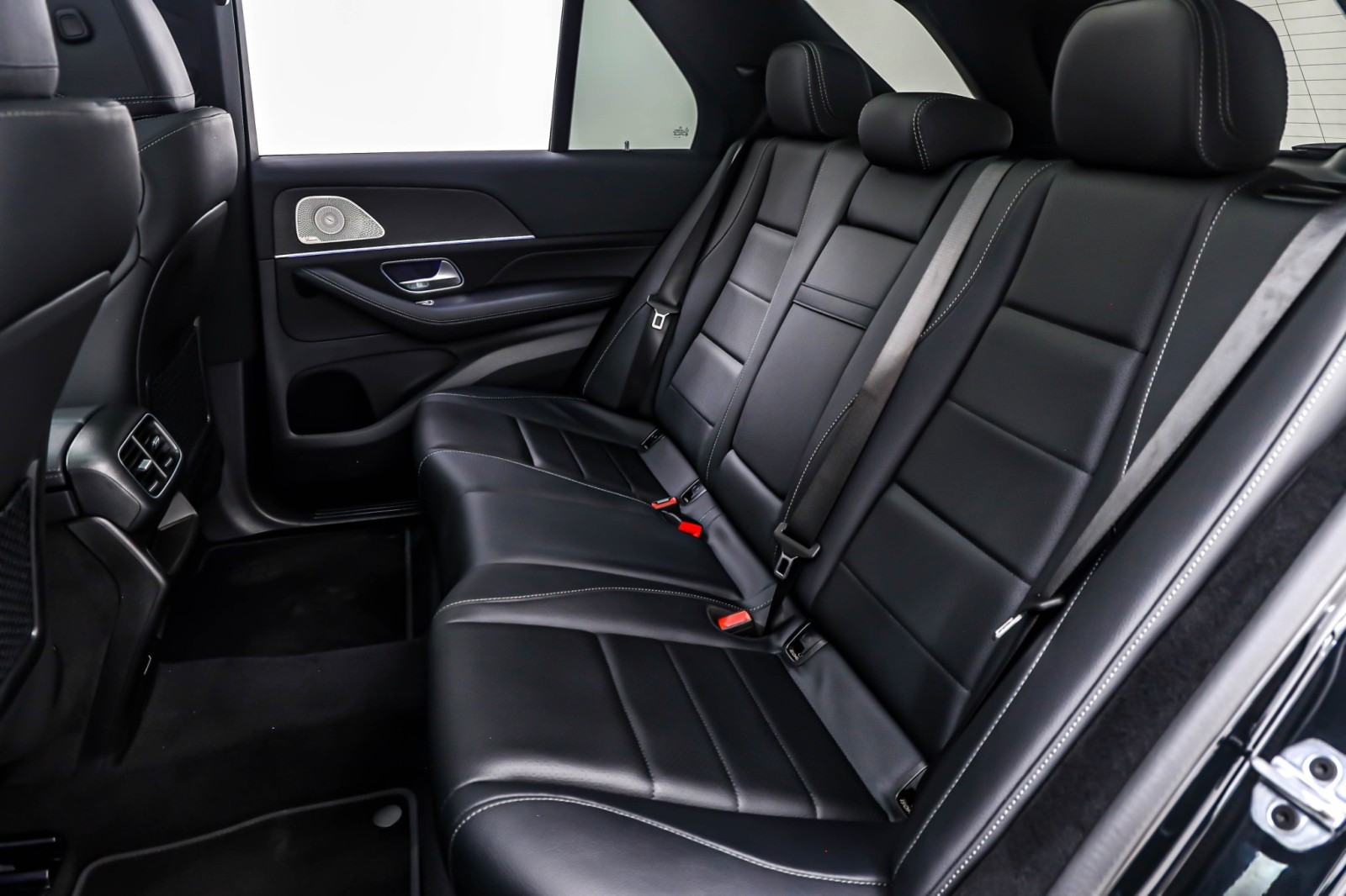 New 2026 Black Mercedes-Benz GLE 350 SUV image 8