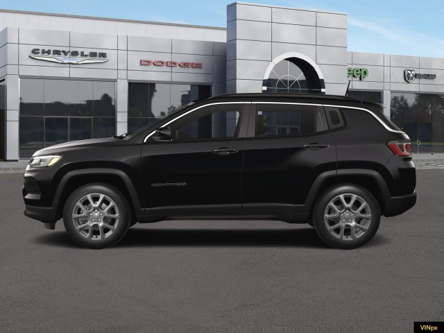 2024 Jeep Compass Latitude Lux 3