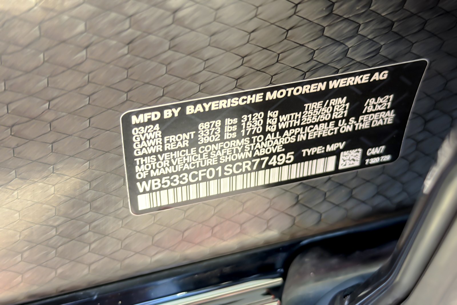 Used 2025 Oxide Grey Metallic BMW M60 Sports Activity Vehicle image 28