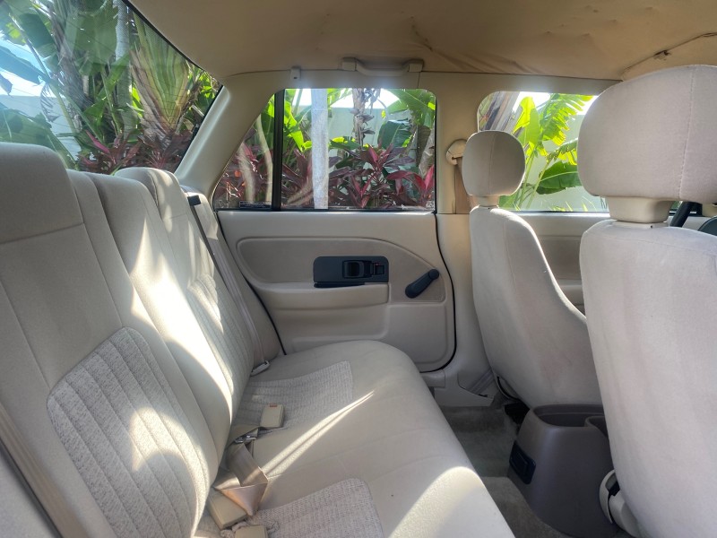 1995 Saturn SL LOW MILES 70,805 in ,