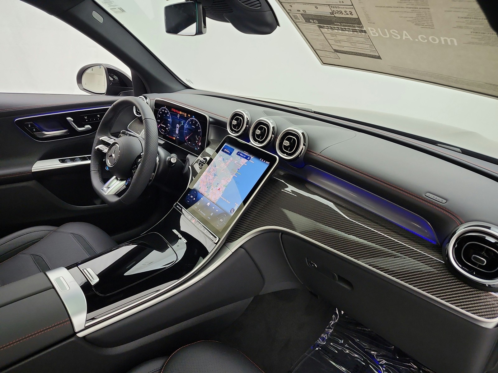 New 2026 MANUFAKTUR Graphite Grey Magno Mercedes-Benz AMG® GLC 43 image 14