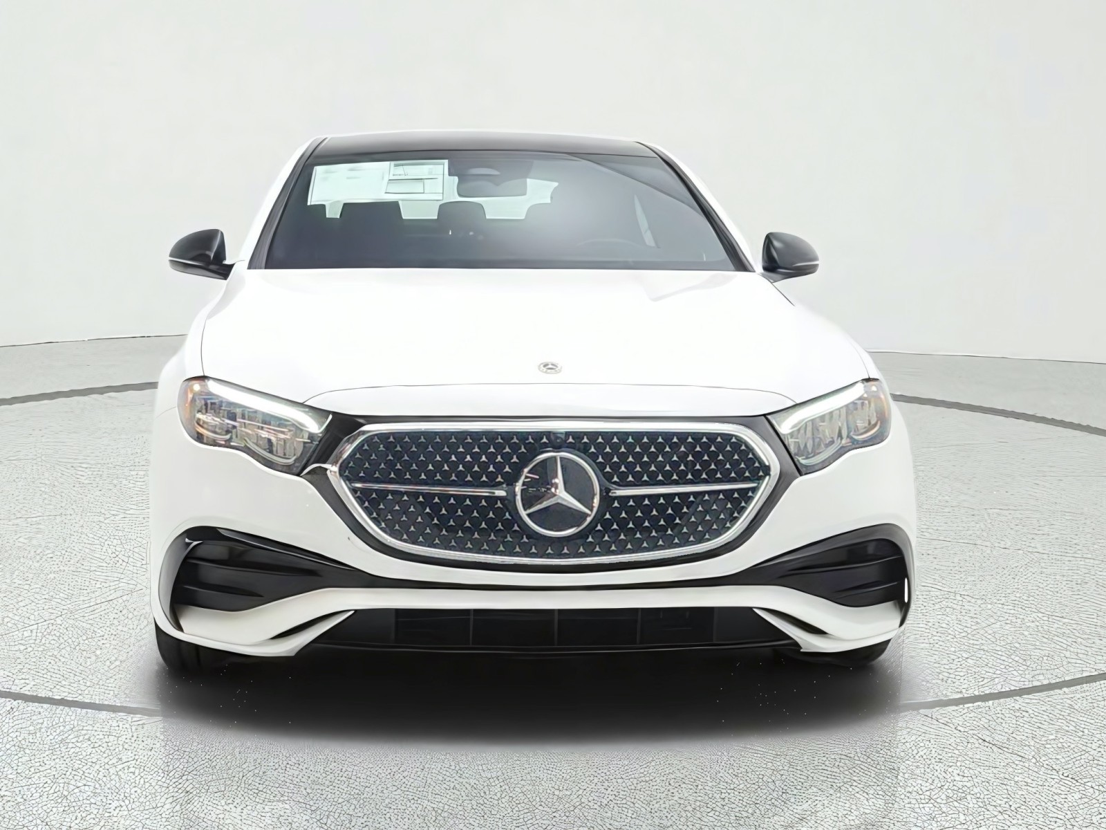 New 2027 Polar White Mercedes-Benz E 350 RWD Sedan image 2