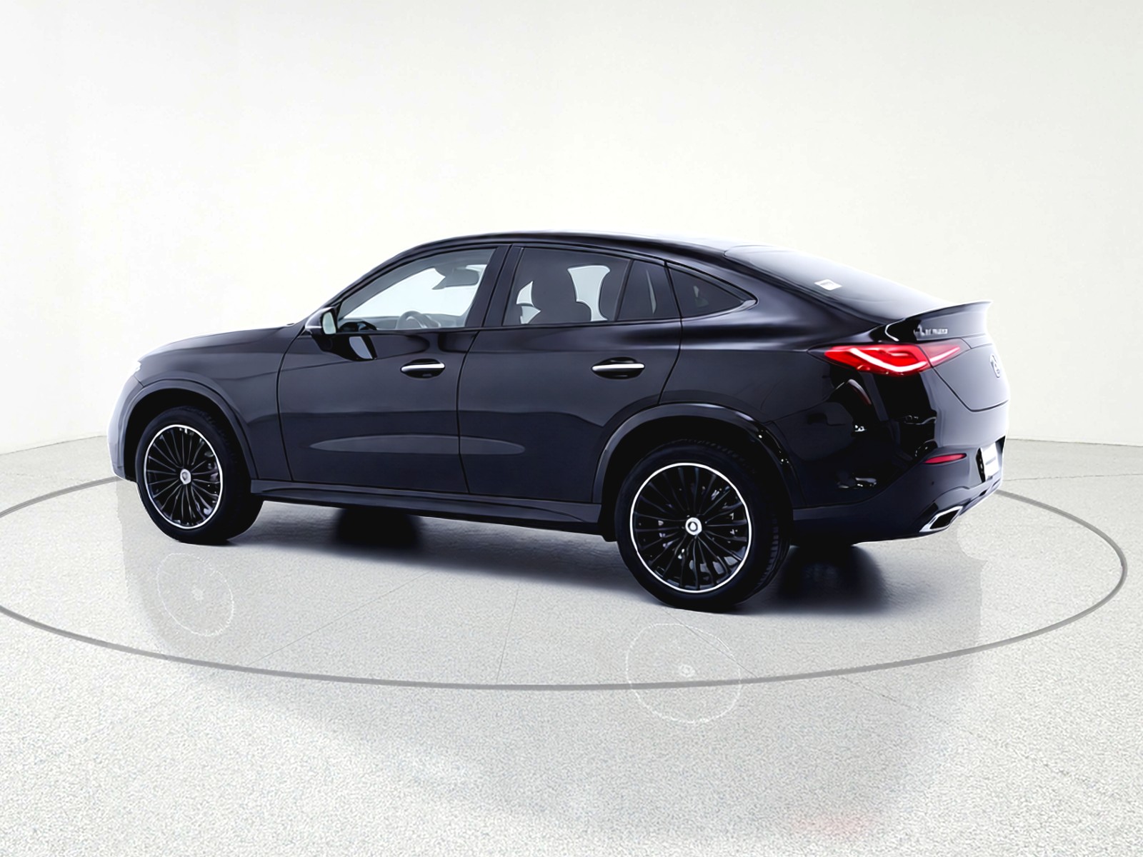 New 2026 Black Mercedes-Benz GLC 300 image 7