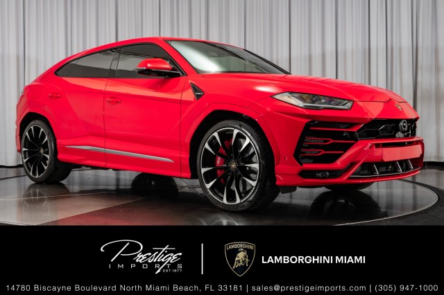 /2021 Lamborghini Urus