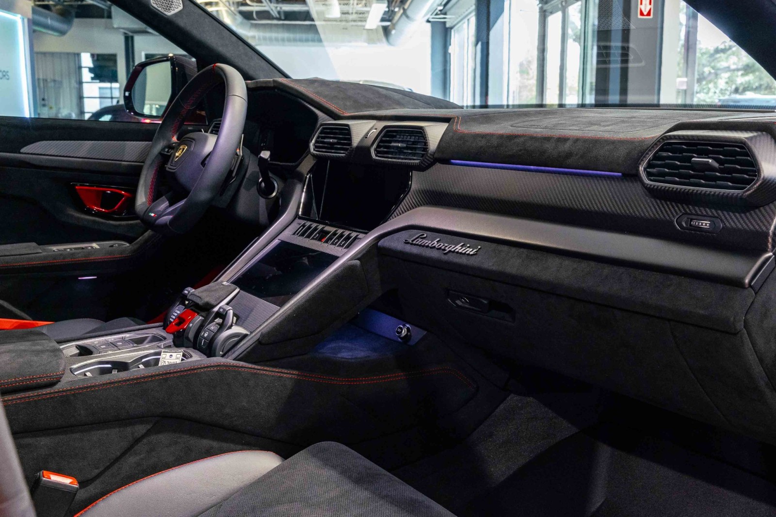 Used Car 2024 Lamborghini Urus  Performante For Sale Under $320,000 In Boerne, Texas