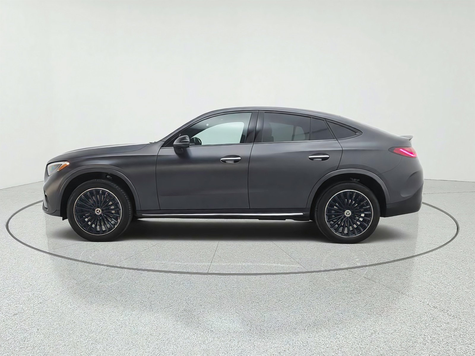 Certified Used 2026 MANUFAKTUR Graphite Grey Magno Mercedes-Benz GLC 300 4MATIC® Coupe image 8