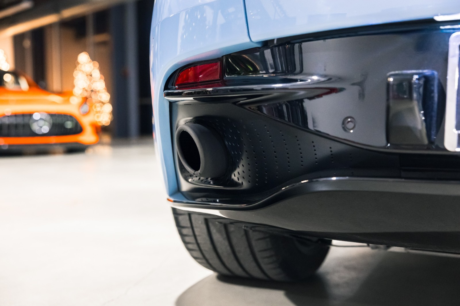 Used Car 2017 Aston Martin Db11  - Frosted Glass Blue Paint - Exterior Black Pack - Premium Audio For Sale Under $110,000 In Boerne, Texas