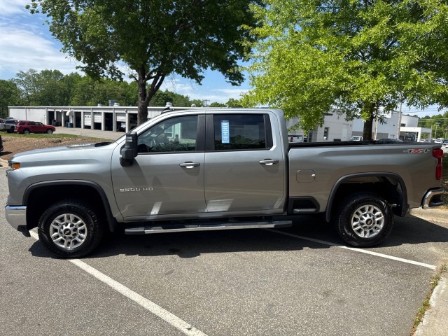 ChevroletSilverado 2500HD4
