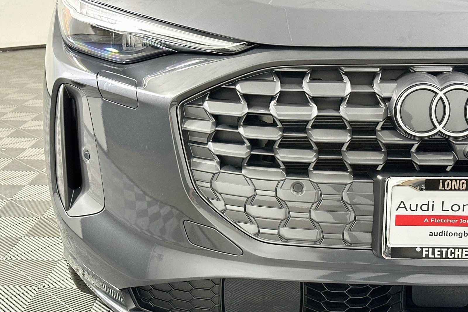 Used 2025 Tambora Gray Metallic Audi Premium Plus image 16