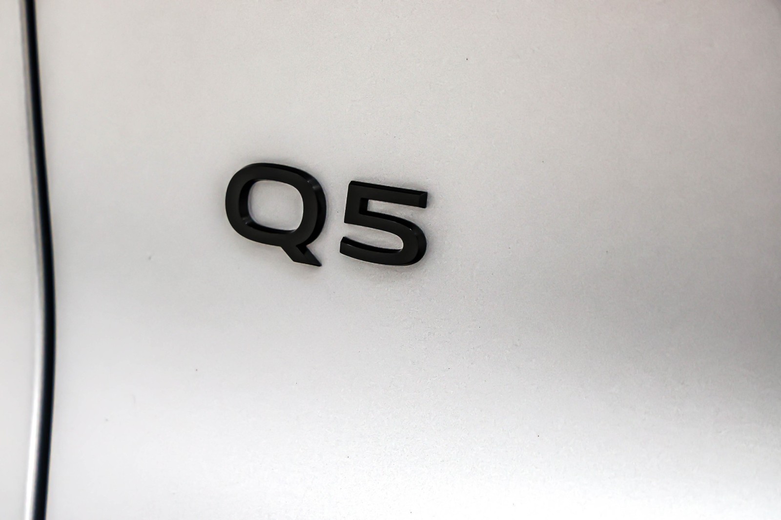 New 2025 Florett Silver Metallic Audi Premium Plus 2.0 TFSI quattro image 9