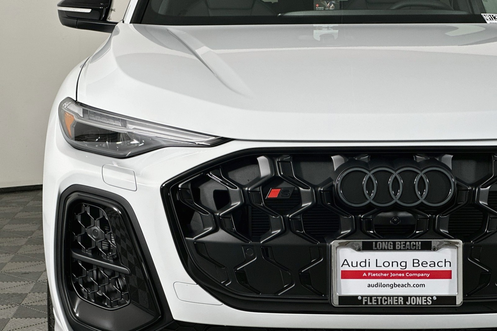 New 2026 Glacier White Metallic Audi Premium Plus image 15
