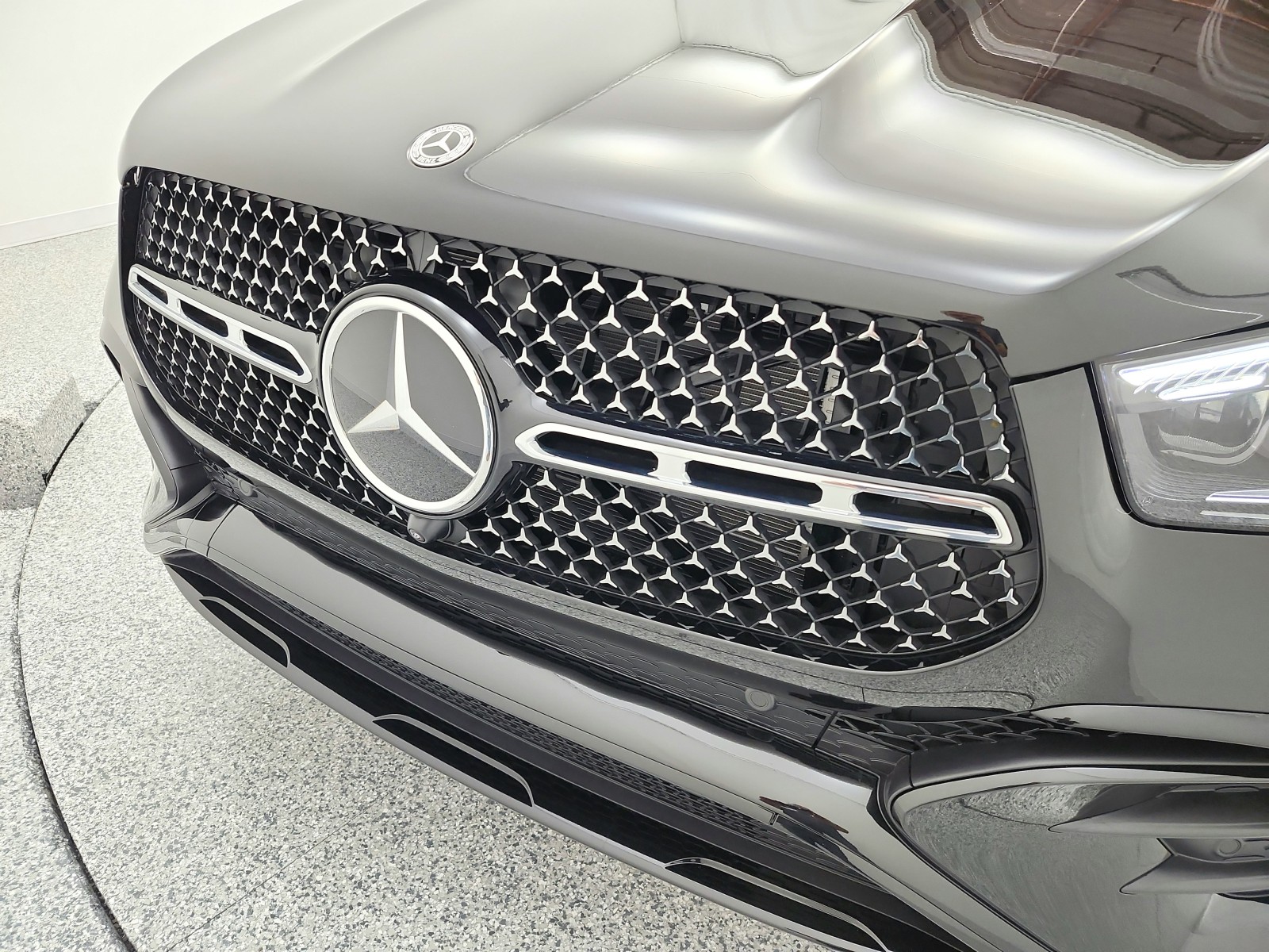 New 2026 Obsidian Black Metallic Mercedes-Benz GLE 450 image 20