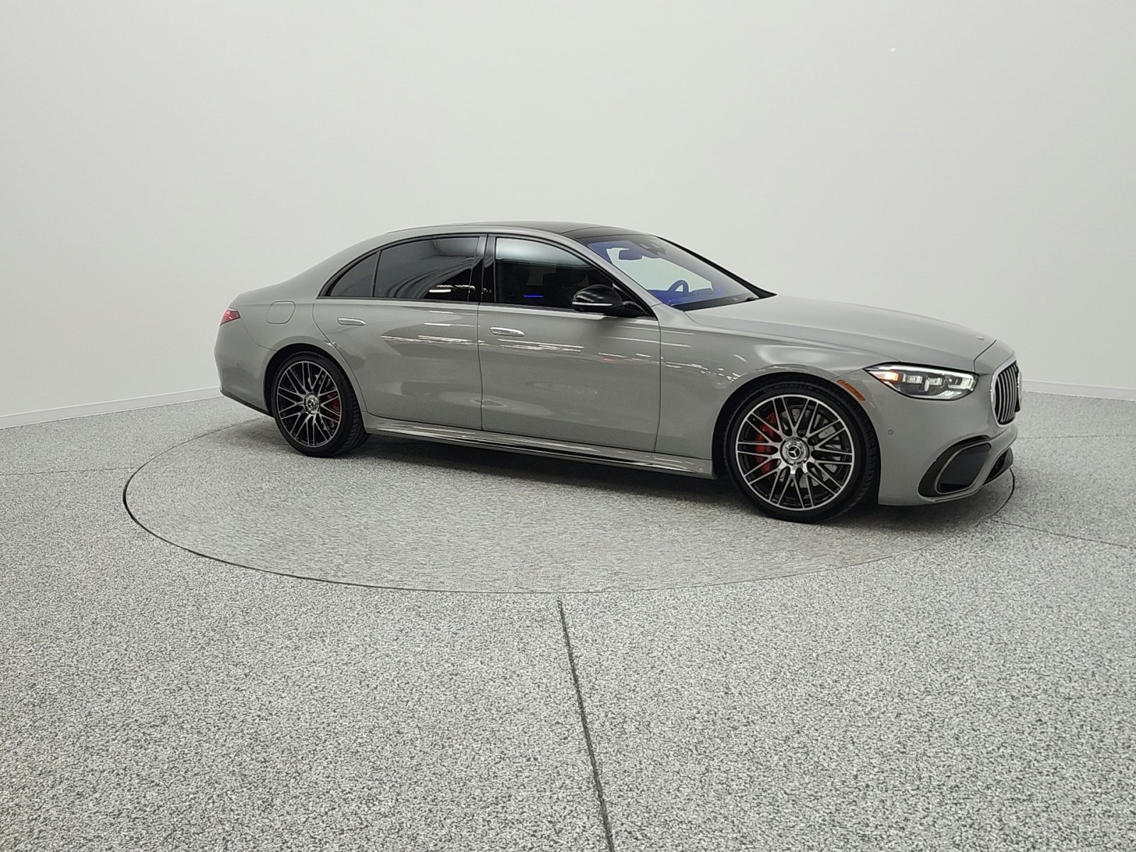 Used 2024 MANUFAKTUR Alpine Grey Mercedes-Benz AMG® S 63 E 4MATIC Sedan image 10