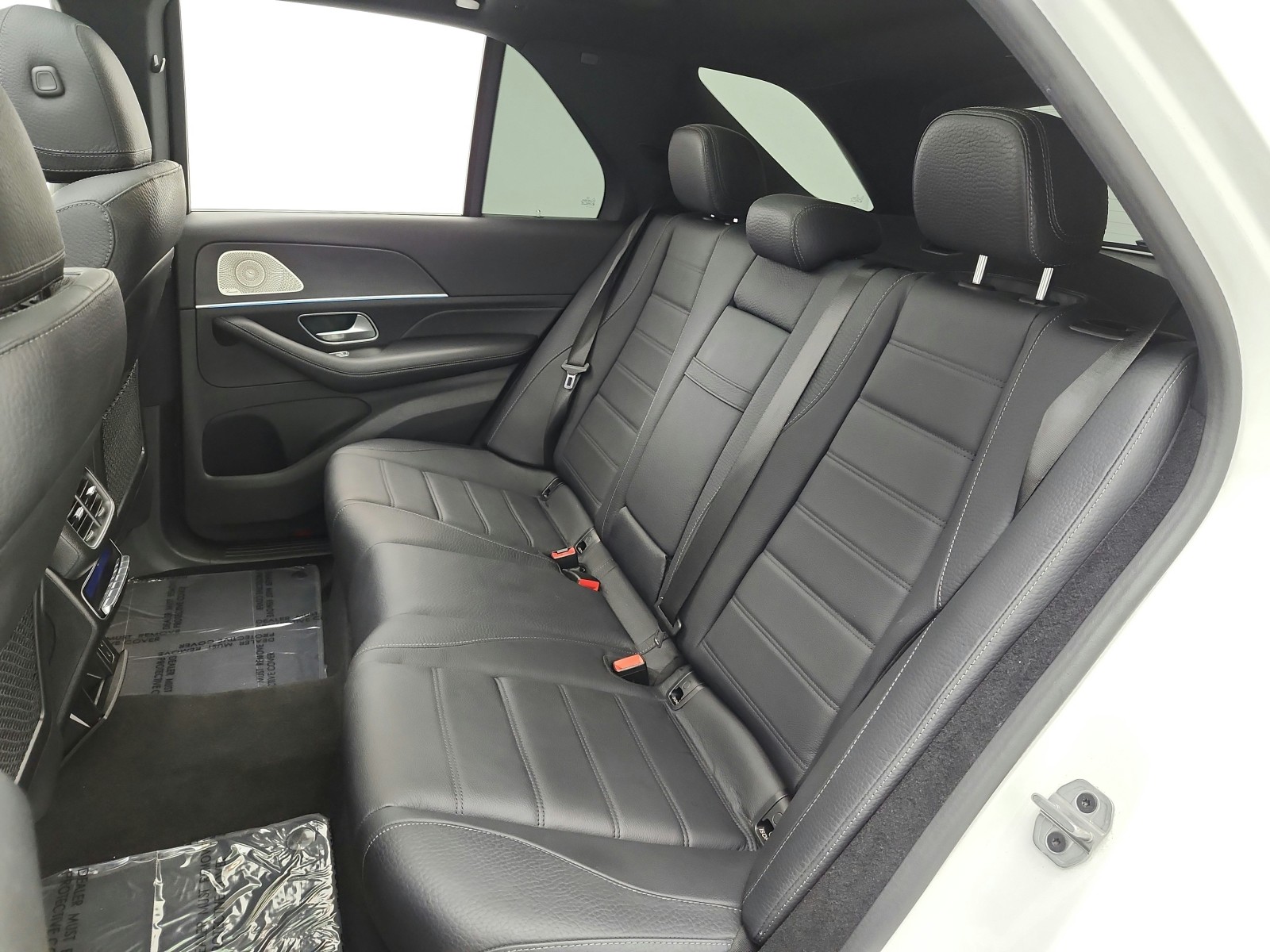 Used 2021 Polar White Mercedes-Benz GLE 580 4MATIC® SUV image 31