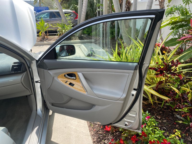 2007 Toyota Camry XLE LOW MILES 15,752 1 OWNER in , 