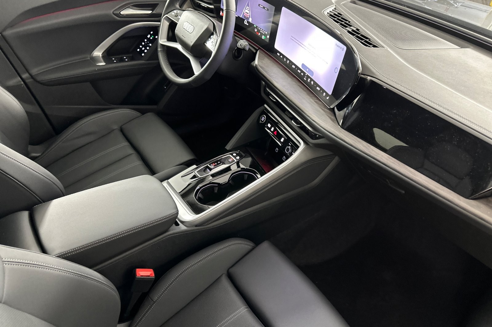 New 2026 Daytona Gray Pearl Effect Audi Premium Plus 2.0 TFSI quattro image 15
