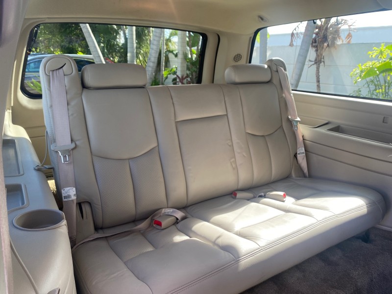 2003 Cadillac Escalade ESV SUV PEARL WHITE 4WD/AWD in , 