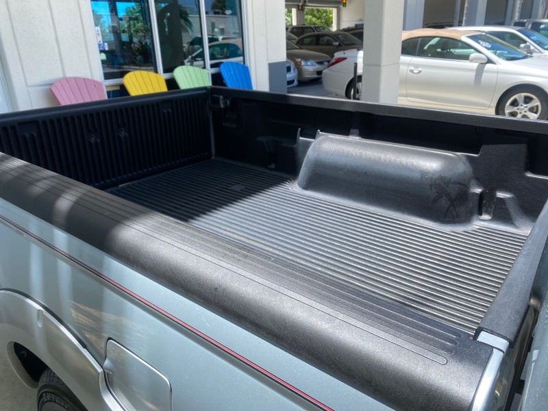 2002 Nissan Frontier 2WD XE XCAB 5 SPD AC 4 CYL in ,