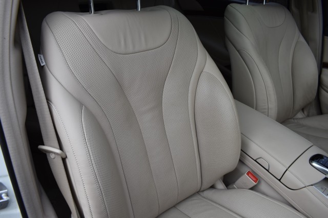 2015 Mercedes-Benz S550 4MATIC AWD Designo Matte Premium 1 Pkg. AWD Heated/Cooled 42