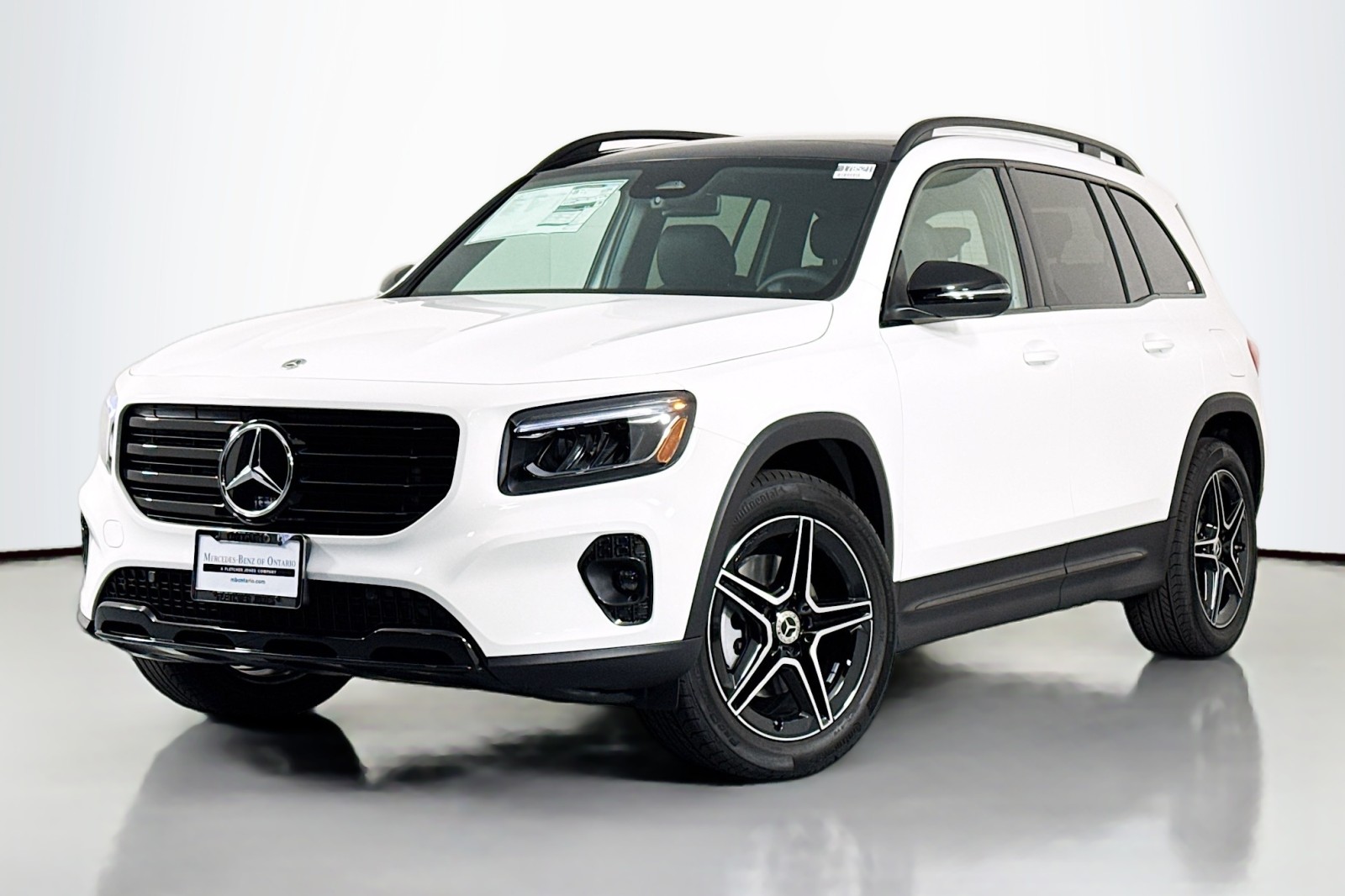 2026 Mercedes-Benz GLB GLB 250's photo