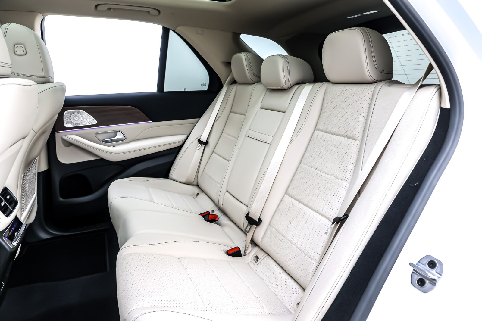 New 2026 Polar White Mercedes-Benz GLE 350 image 8