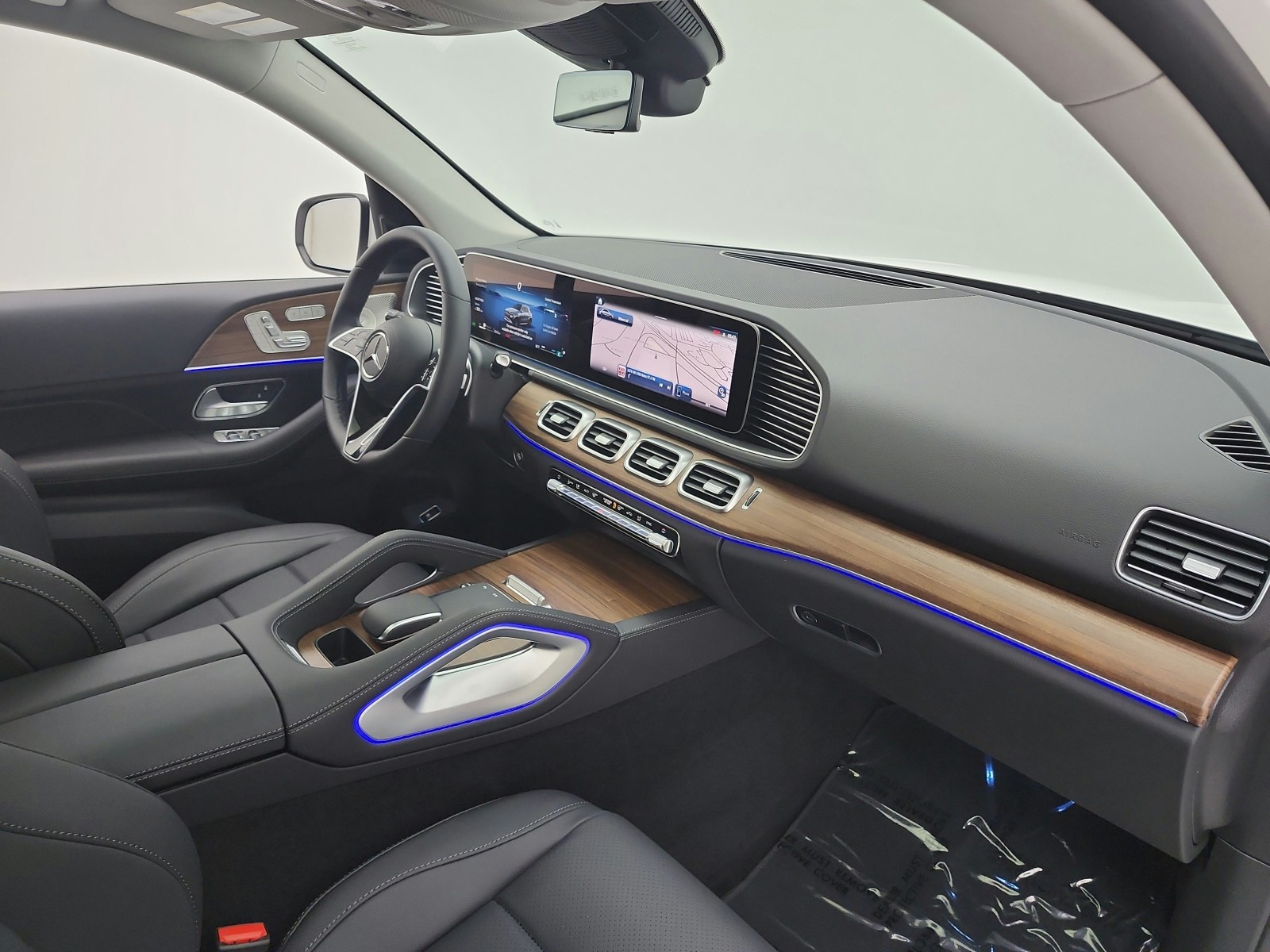 New 2026 Polar White Mercedes-Benz GLE 350 image 13