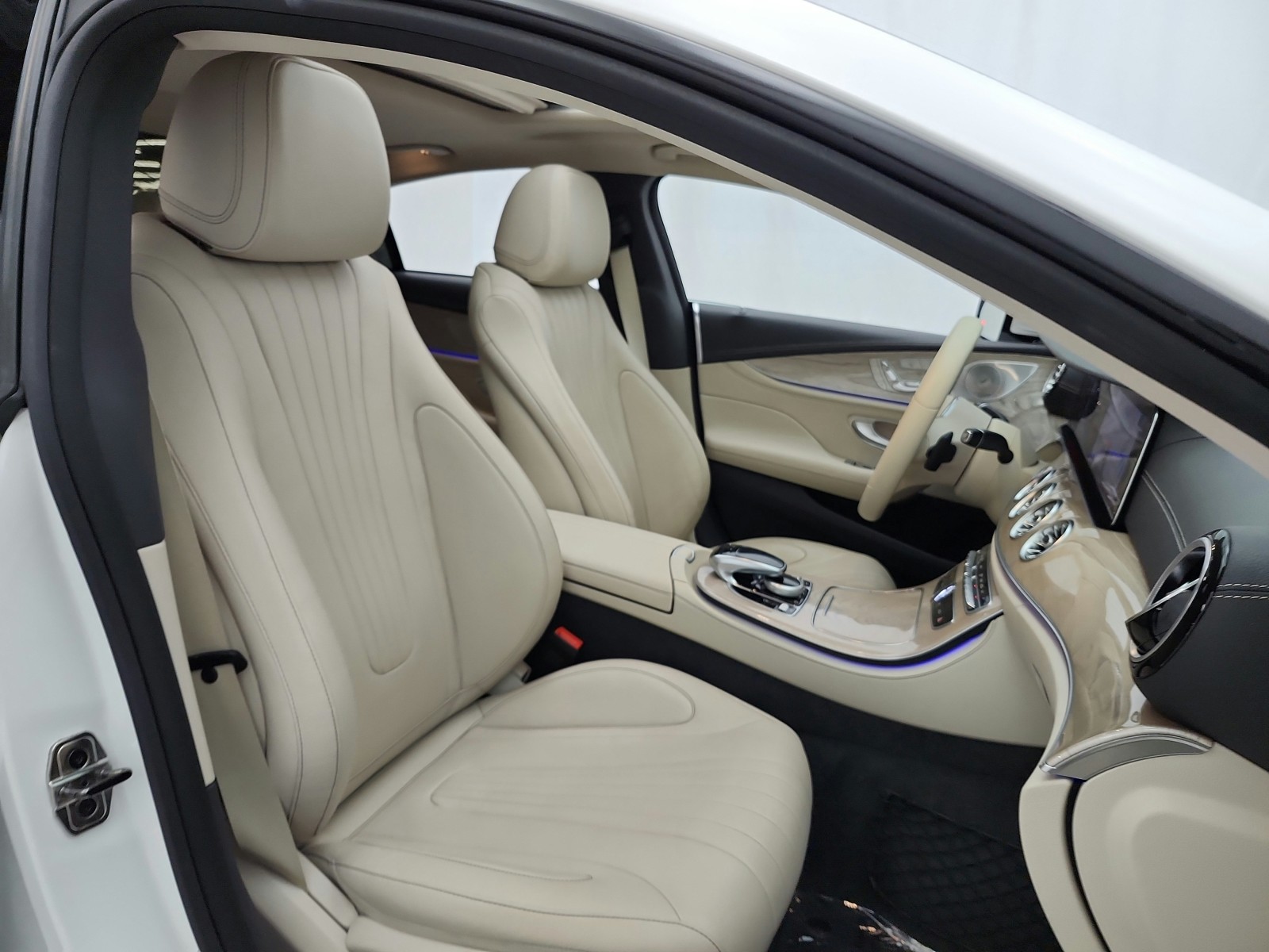 Certified Used 2020 Polar White Mercedes-Benz CLS 450 image 26