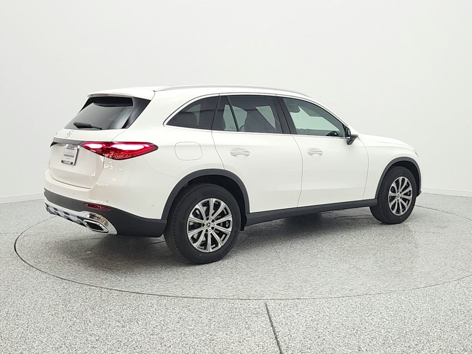 New 2026 Polar White Mercedes-Benz GLC 300 SUV image 5