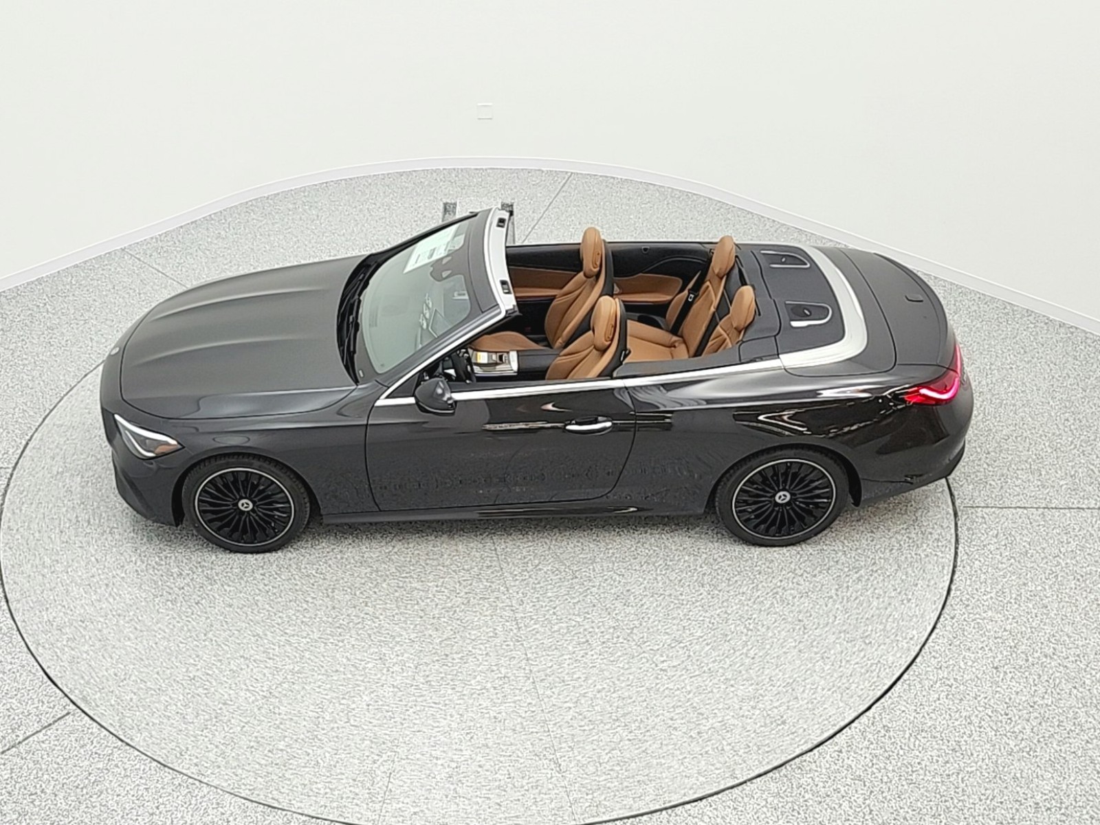 New 2026 Graphite Grey Metallic Mercedes-Benz CLE 300 image 34