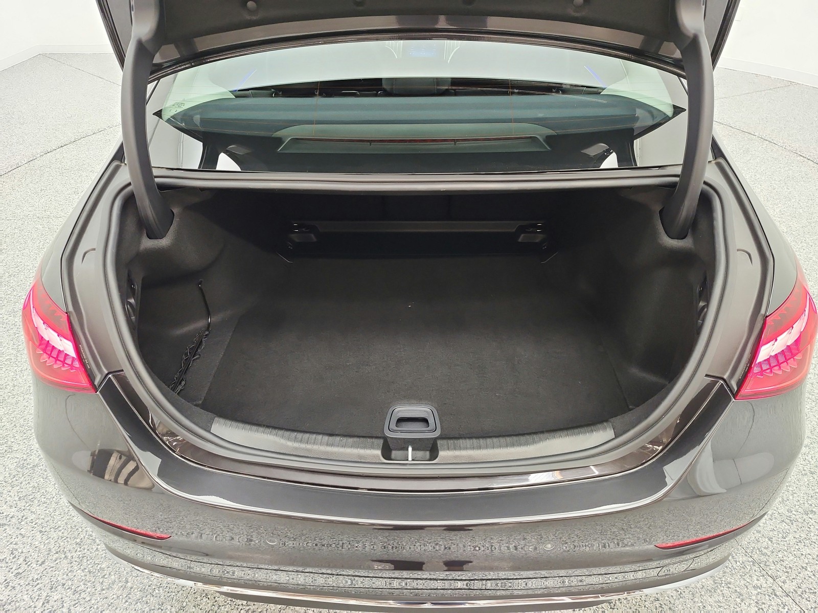 Certified Used 2023 Graphite Grey Metallic Mercedes-Benz C 300 Sedan image 23