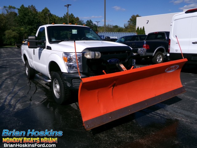 Oxford White 2012 Ford F-250 Super Duty Pickup Truck Four-Wheel Drive Automatic