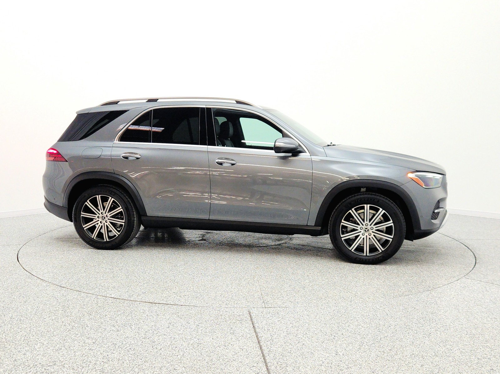 Certified Used 2024 Selenite Grey Metallic Mercedes-Benz GLE 350 4MATIC® SUV image 4