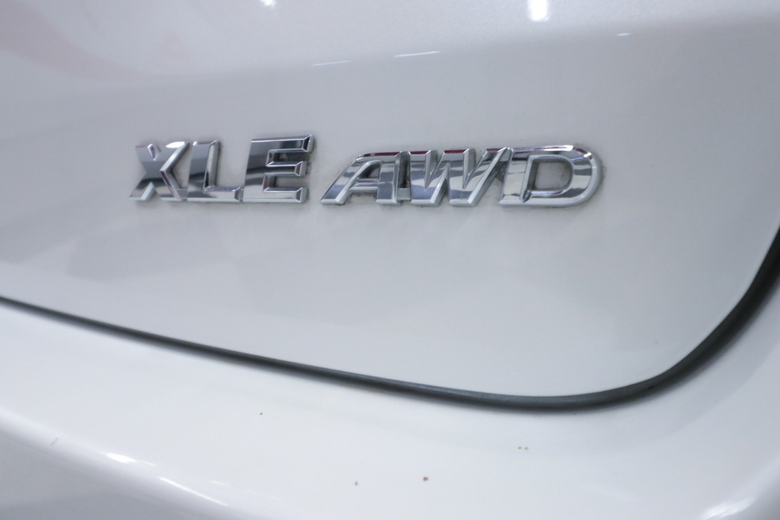 Used Car 2019 Toyota Highlander  Xle For Sale Under $30,000 In Austin, Texas